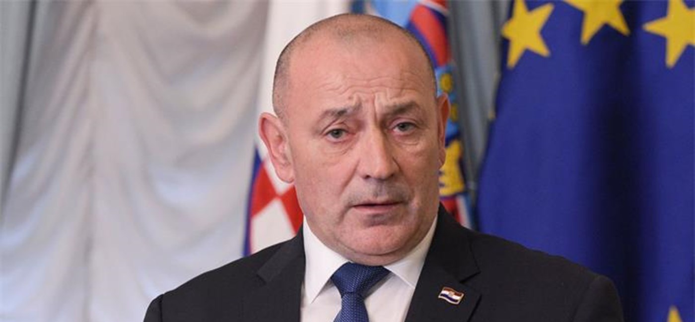 Vlada će ograničiti cijene goriva 